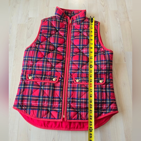 J. Crew plaid tartan puffer vest size small - Picture 5 of 9